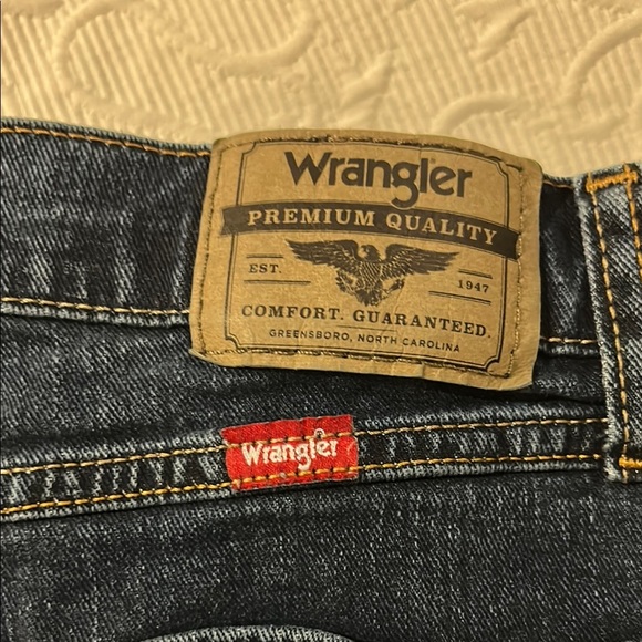 Wrangler Blue Straight Jeans Classic Style - Picture 2 of 7